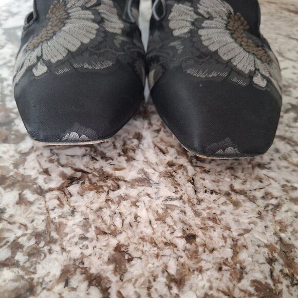 Alexander McQueen Silk Black floral print Loafer Flats size 39 - Picture 2 of 13